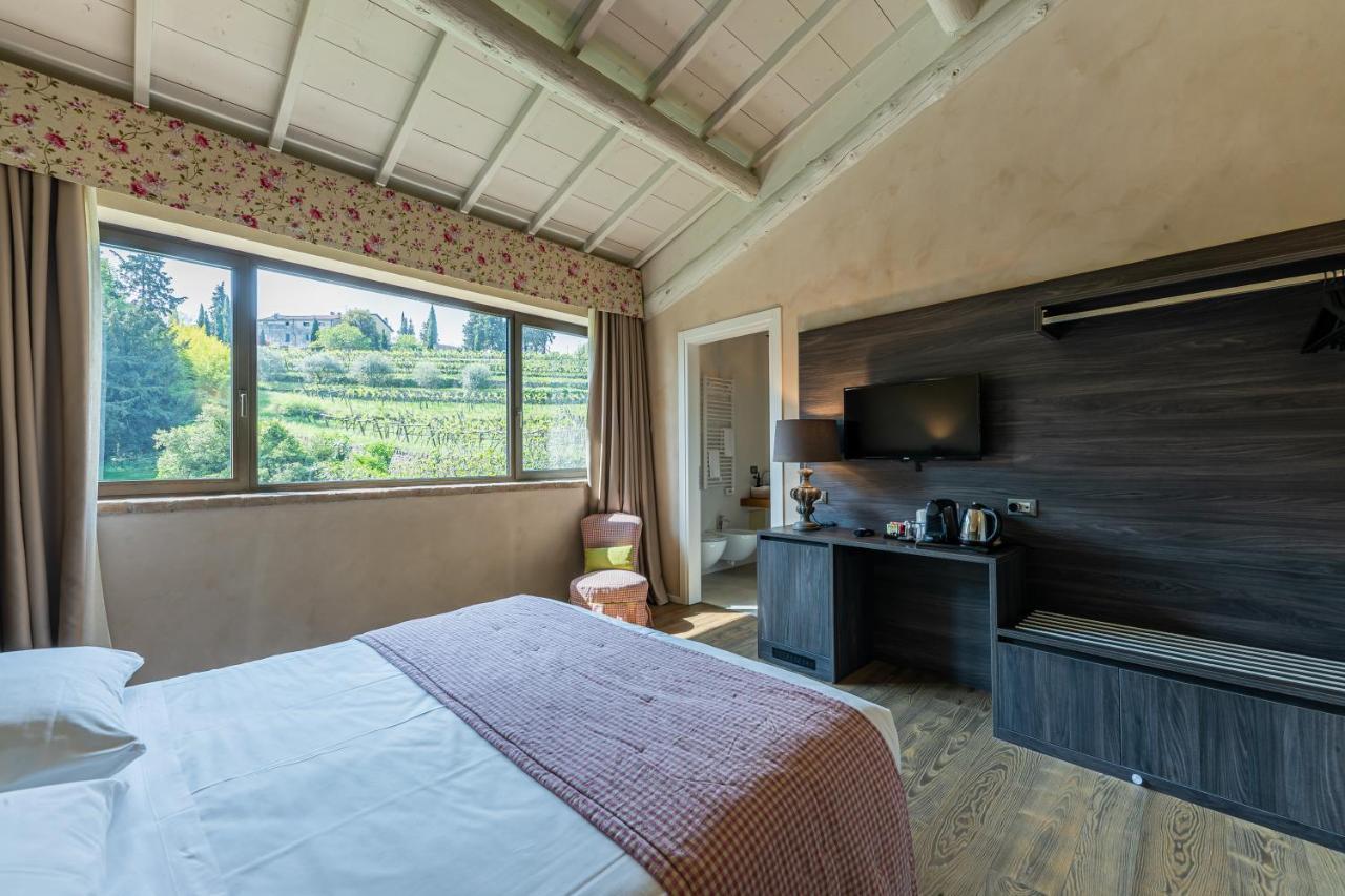 Relais Le Coste Hotel Lavagno Eksteriør billede